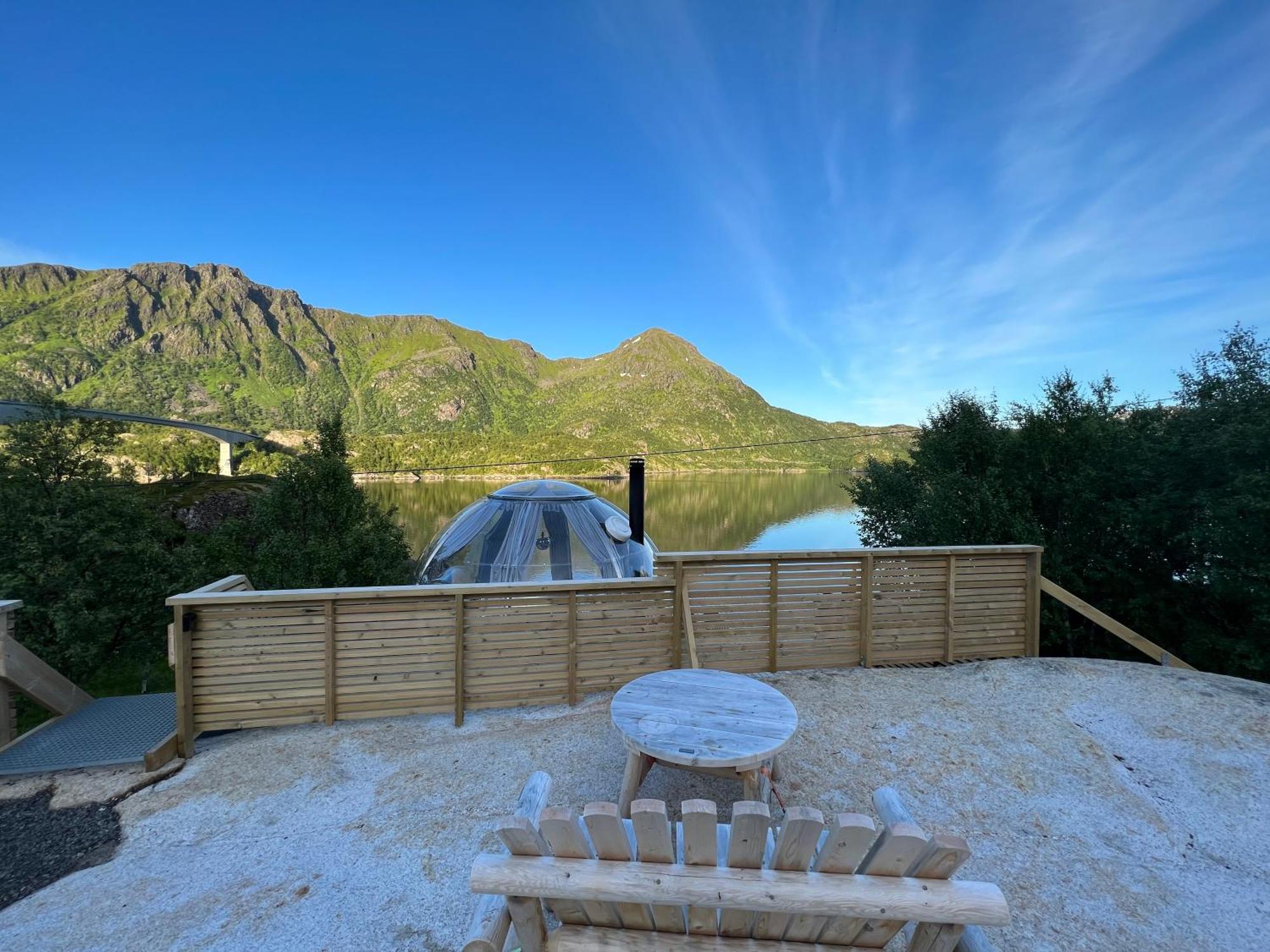 Lofoten Glampingdome Myrland Eksteriør billede